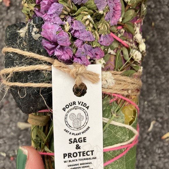 Sage & Protect Beeswax & Stone Wand/Smudge Stick Artisanal - Picture 5 of 5